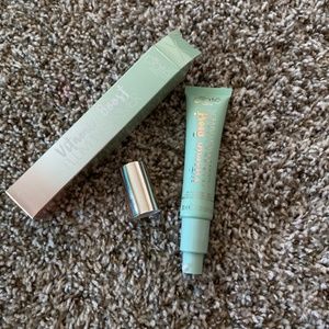 Vitamin Boost Plumping Hydrating Skin Primer Size 30 ml 1.01 fl. Oz CIATÉ LONDON